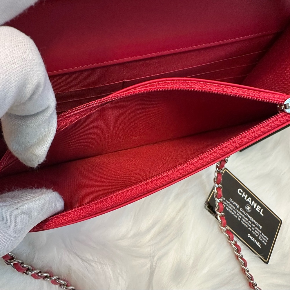 Chanel Caviar Leather Small Flap Bag with Chain - Picture 11 of 17